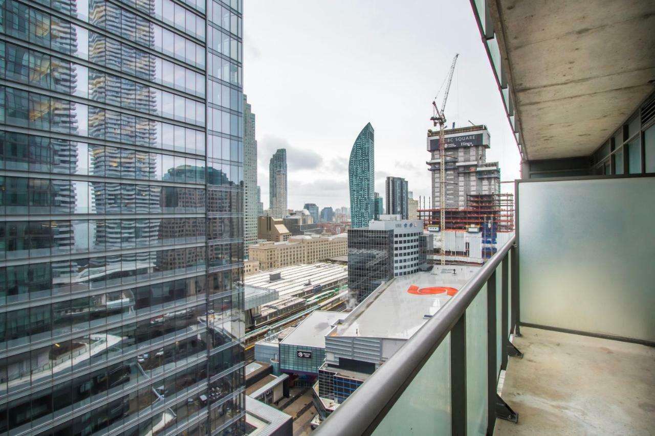 Micasa Suites - Stylish Condo In Maple Leaf Square Toronto Exteriér fotografie